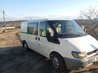 Ford Transit Connect foto 2