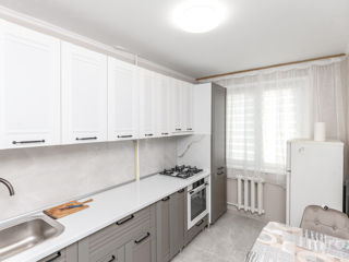 Apartament cu 2 camere, 55 m², Poșta Veche, Chișinău