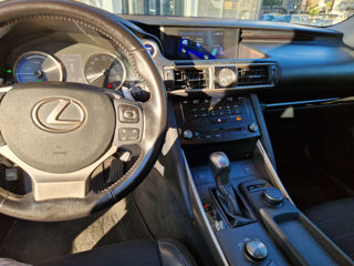 Lexus IS Series foto 6