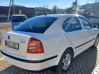 Skoda Octavia foto 4