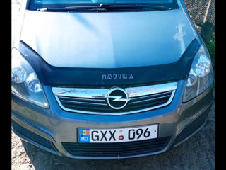 Opel Zafira foto 4