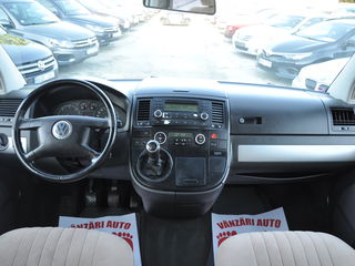 Volkswagen Multivan foto 7