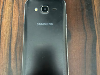 Samsung Galaxy J5 фото 1