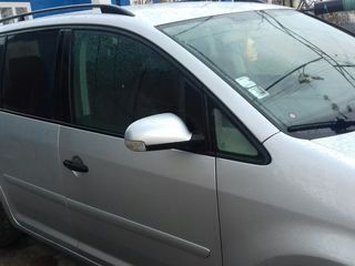 Volkswagen Touran foto 5