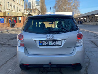 Toyota Verso foto 4