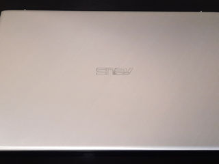 Asus VivoBook S 17.3'' FullHD IPS - Core i3-10210U, 2TB HDD + 128 ГБ M.2 NVMe PCIe 3.0 , Ram 8GB foto 3