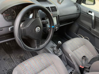 Volkswagen Polo foto 6