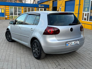 Volkswagen Golf foto 3