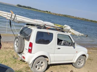 Suzuki Jimny foto 2