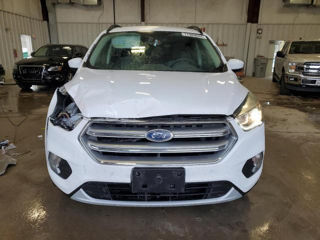 Ford Escape foto 2