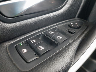 BMW 3 Series foto 18