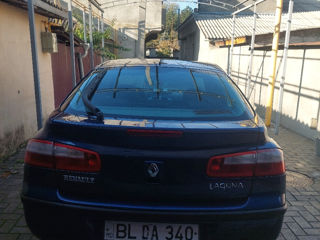 Renault Laguna foto 7