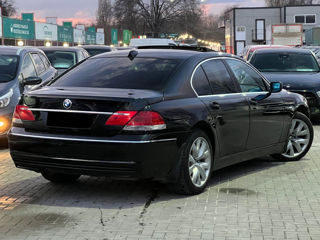 BMW 7 Series foto 3