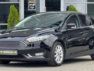 Ford Focus foto 1