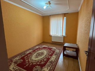 Apartament cu 3 camere, 70 m², Centru, Comrat foto 5