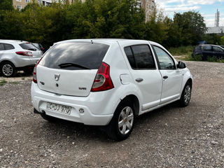 Dacia Sandero foto 4