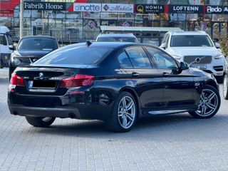 BMW 5 Series foto 5