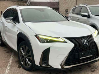 Lexus UX foto 3