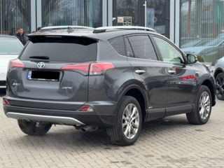 Toyota Rav 4 foto 4