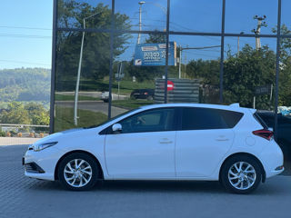 Toyota Auris foto 5