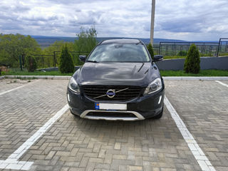 Volvo XC60 фото 8