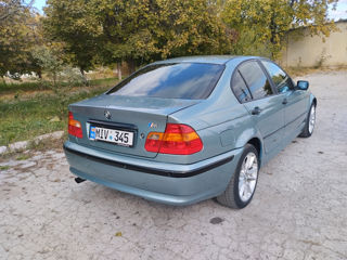 BMW 3 Series foto 6