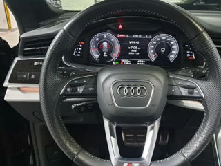 Audi Q8 foto 9