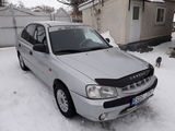 Hyundai Accent foto 1