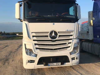 Mercedes Actros foto 1