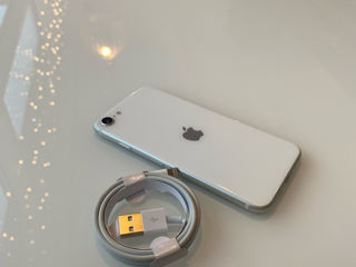 iPhone SE 2020 foto 1