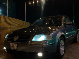 Volkswagen Passat foto 1