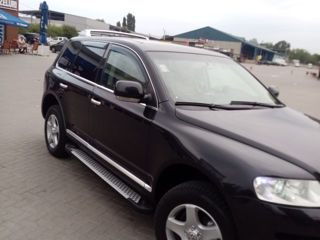 Volkswagen Touareg foto 3