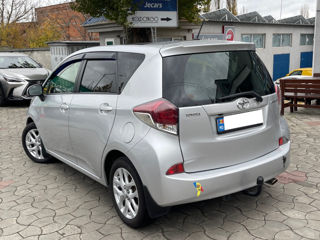 Toyota Verso-S foto 5