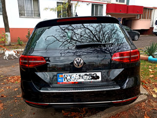 Volkswagen Passat foto 4