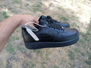 Nike air force black din piele natural din Anglia foto 5