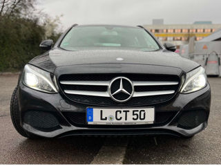 Mercedes C-Class foto 5