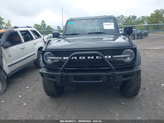 Ford Bronco foto 2