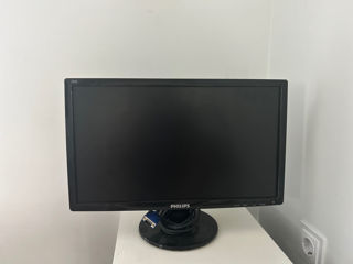 Monitor foto 3