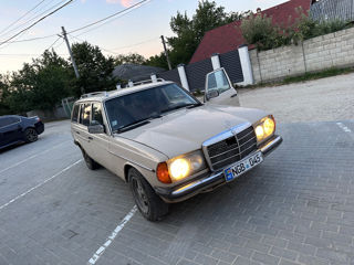 Mercedes Series (W123)