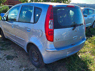 Mitsubishi Colt foto 8