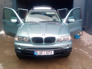 BMW X5 foto 2