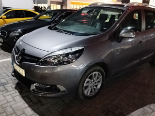 Renault Grand Scenic foto 7