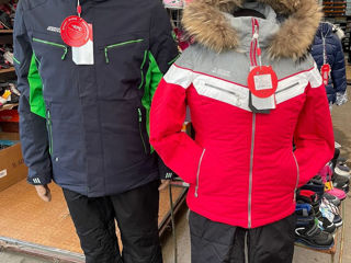 Лыжная одежда (костюмы ,штаны ,куртки) haine de ski (costume ,pantaloni ,jachete) foto 1