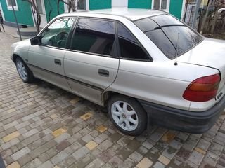 Opel Astra foto 2