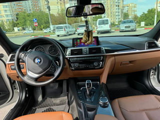 BMW 3 Series foto 7