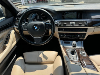 BMW 5 Series foto 11