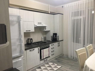 Apartament cu 1 cameră, 50 m², Buiucani, Chișinău foto 2