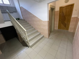 Apartament cu 3 camere, 90 m², Ciocana, Chișinău foto 17