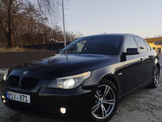 BMW 5 Series foto 7