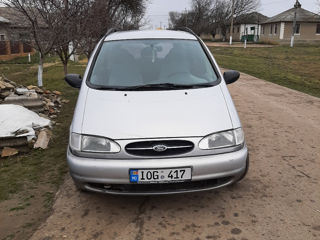 Ford Galaxy foto 5